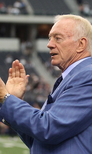 Jerry Jones rocked the Cowboys' world 25 years ago. Now he needs to do it again